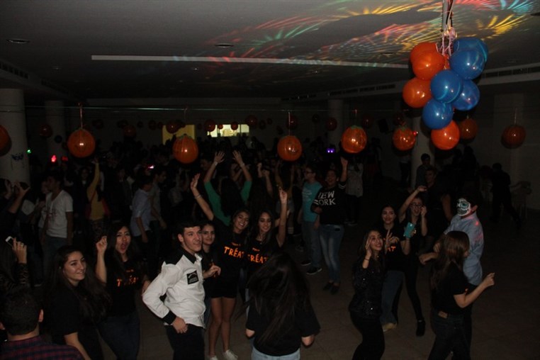 Notre Dame Des Anges Party